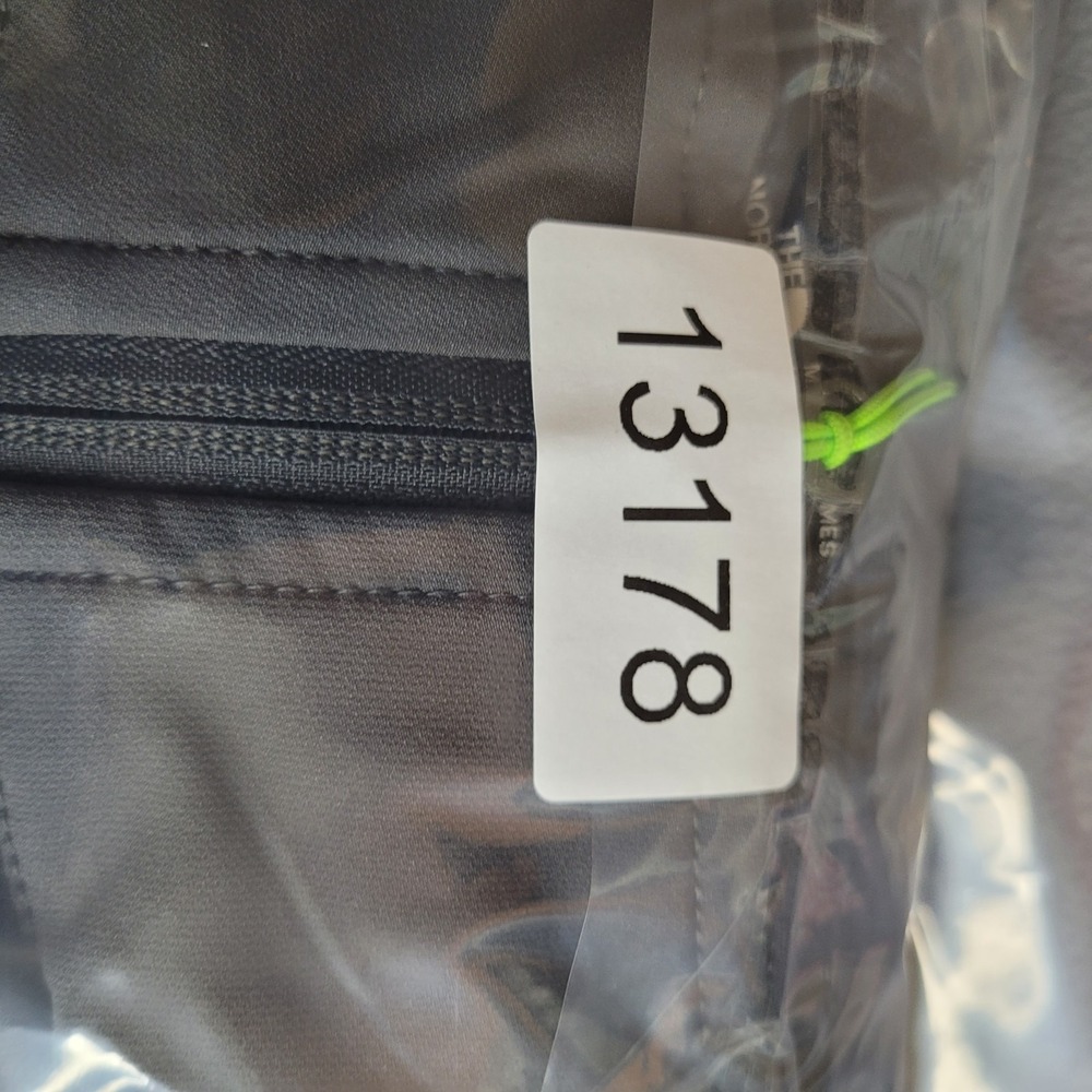 The North Face Windwall Jacket Mens L‎ Gray Colorblock Full Zip Mock Neck - Picture 13 of 13